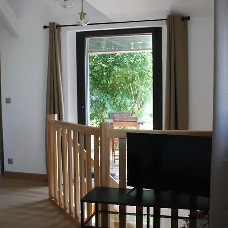 La Boutique Des Roches, 45m2 Maison Independante, Clim, Jardin, Parking Ferienhaus *