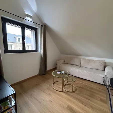 Charmante Maison Independante Avec Jardin, 45 M2, Clim, Parking *