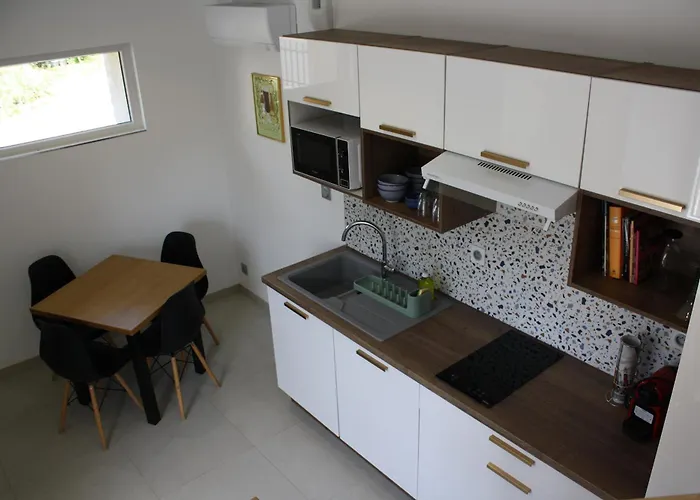 La Boutique Des Roches *